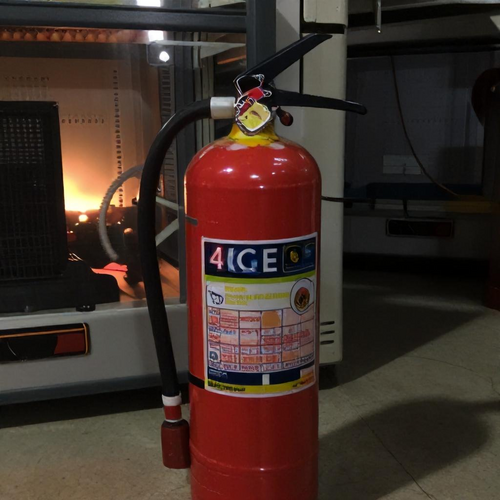 Importância e Funcionamento do Extintor de CO2 4kg para Segurança Contra Incêndios