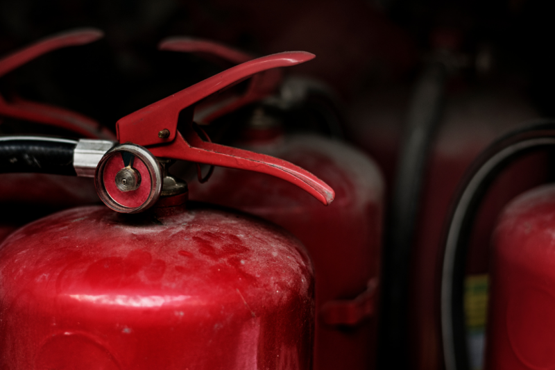 Extintor CO2: Guia Completo de Preço e Segurança Contra Incêndios